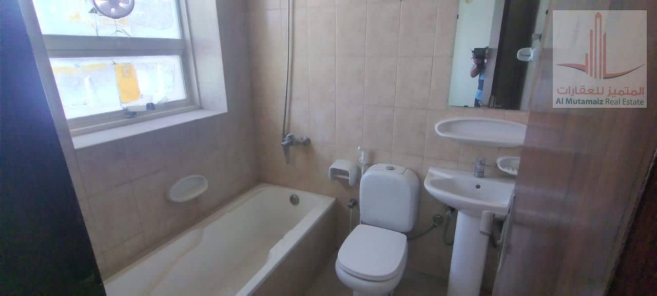 2 dcb819d7-c226-41a0-b23e-0e0e06f99393. jpg