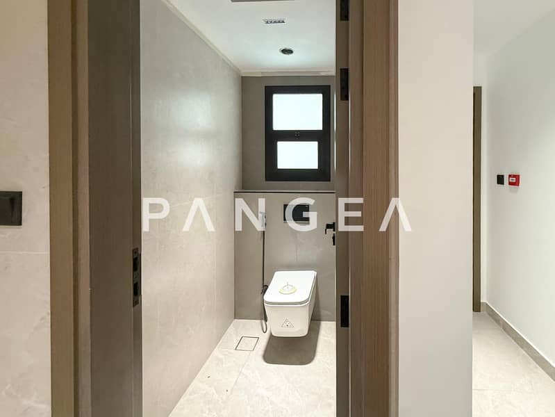 Brand New | Private Elevator | Options Available - Image 11