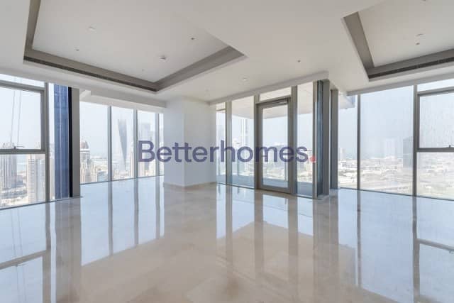 4 Bedrooms Apartment in  Jumeirah Lake Towers