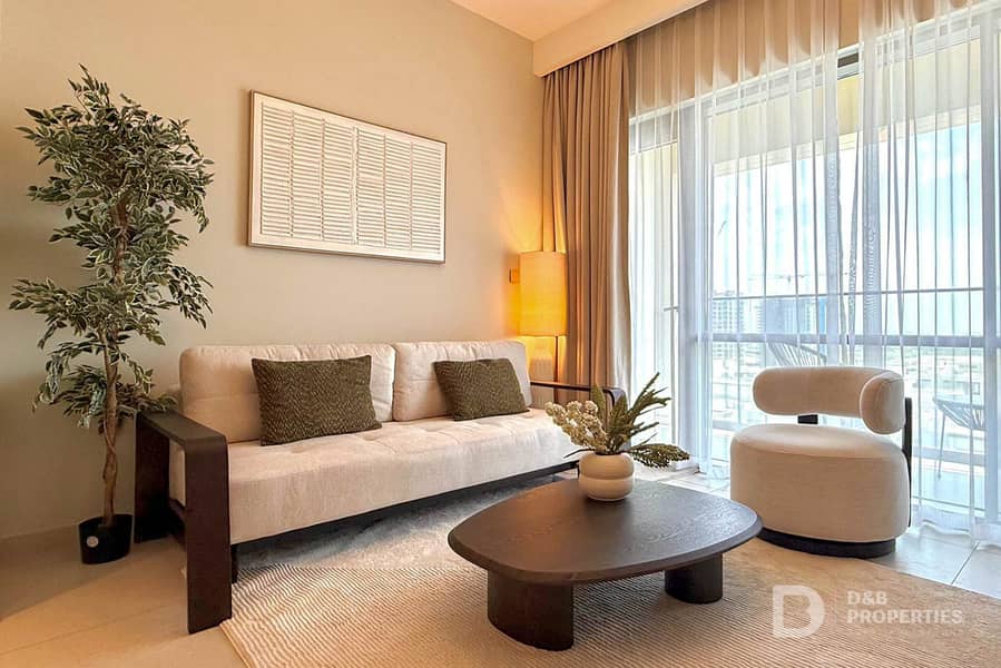 Creek Tower View High Floor Branded Living Creek Tower View High Floor Branded Living