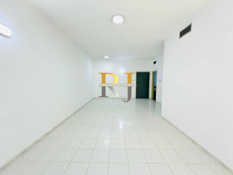 7 d12fc24e-ab82-4ab7-8b7e-165a909cb015. jpg