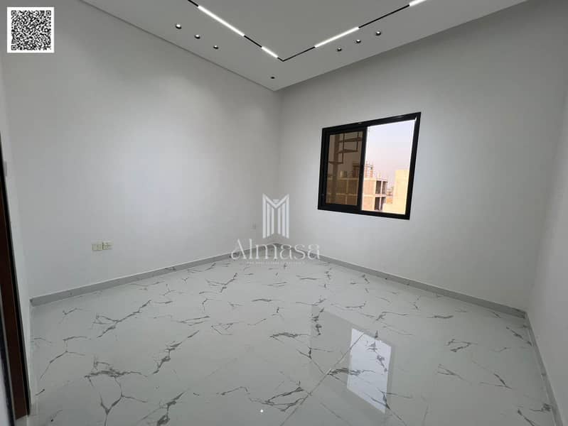 9 76ac0b7b-b4e9-42f4-8997-f557ab291201. jpg