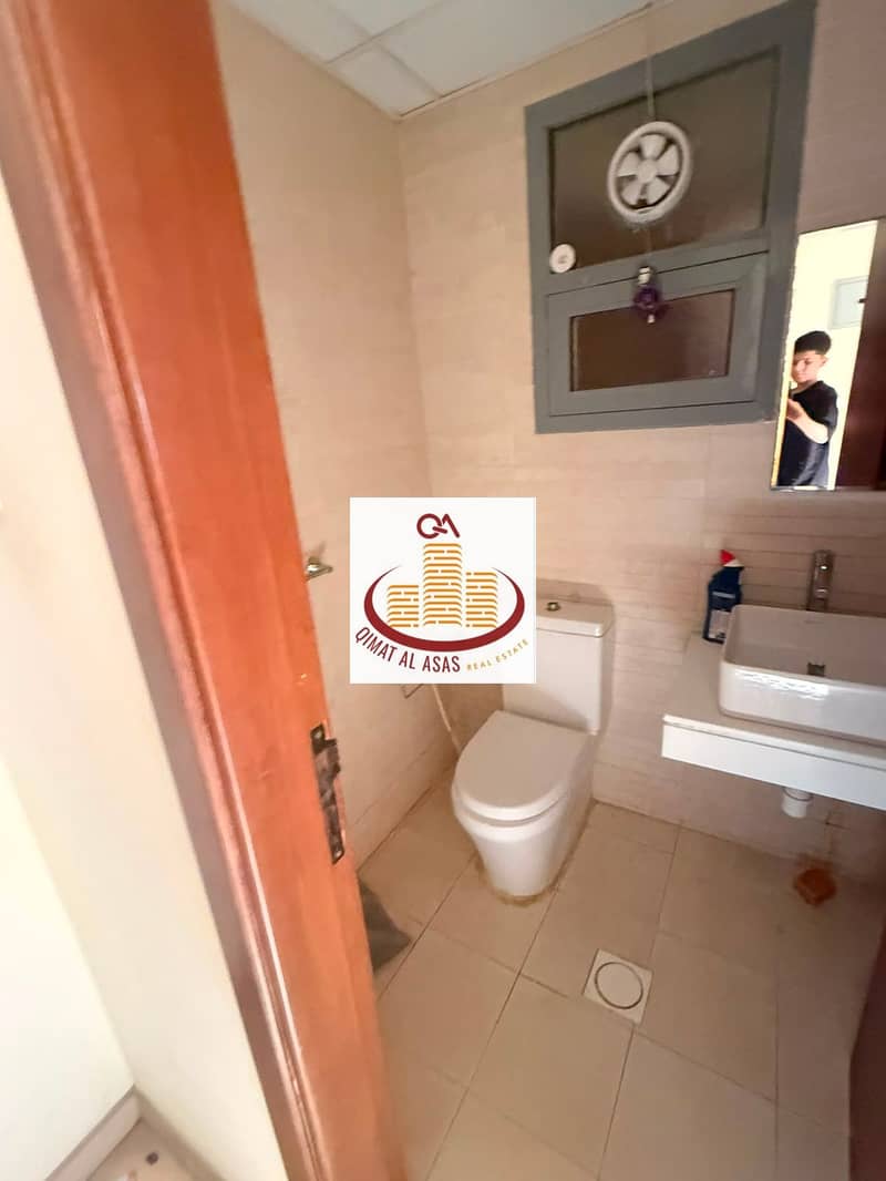 4 730b62fb-dbdf-4e23-927d-848ca86dfe6e. jpg