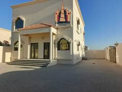 فیلا في الرحمانية 5 غرف 120000 درهم - 15406226