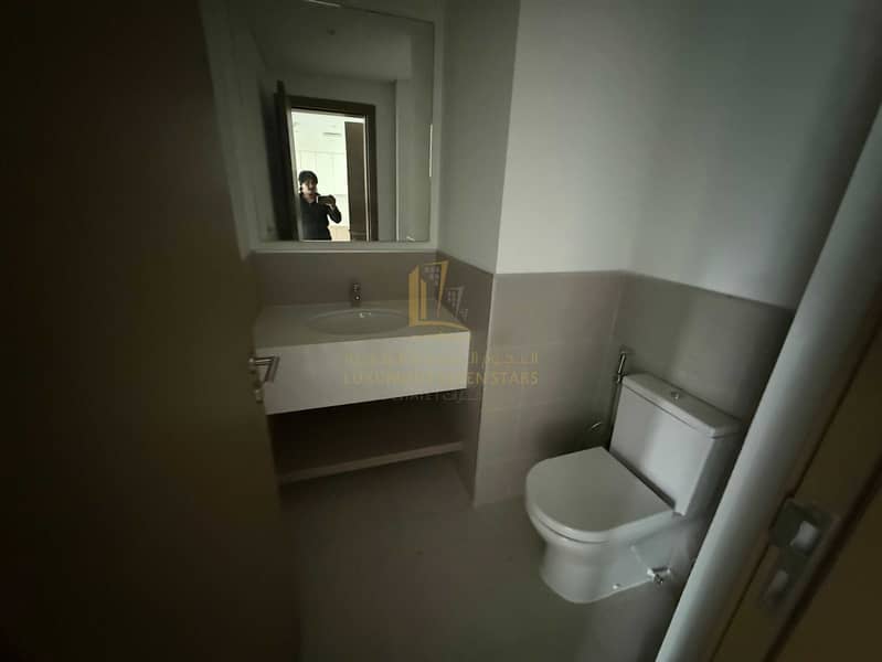 6 IMG_9196. jpeg
