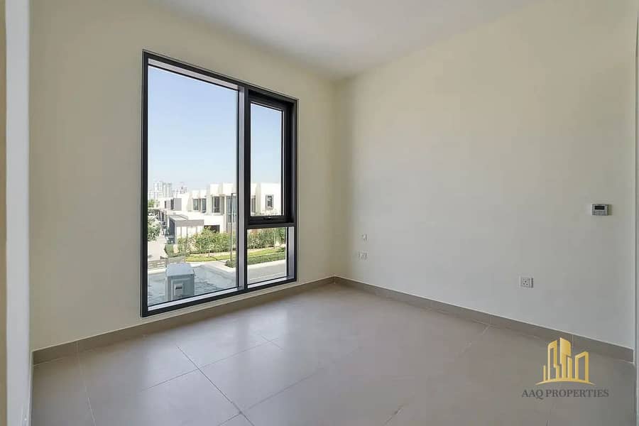 2 Apartment-Maple-1-136519-1776668458336-Photoroom. png
