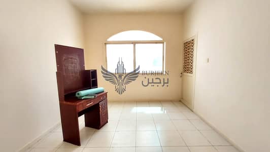 فلیٹ 1 غرفة نوم للايجار في النباعة، الشارقة - 1000331901. jpg فلیٹ 1 غرفة نوم للايجار في النباعة، الشارقة - 1000331901. jpg