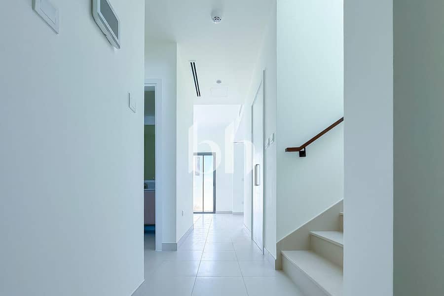 4 images image img