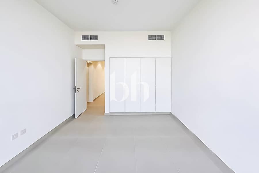 17 c2-th333-robinia-4br-56. jpeg