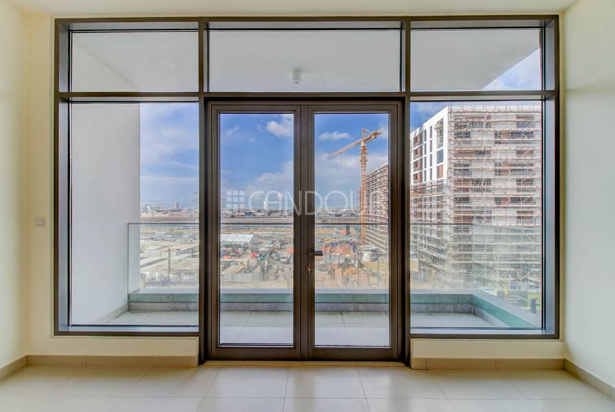 Vacant | Astonishing Pool and Park View |Mid Floor