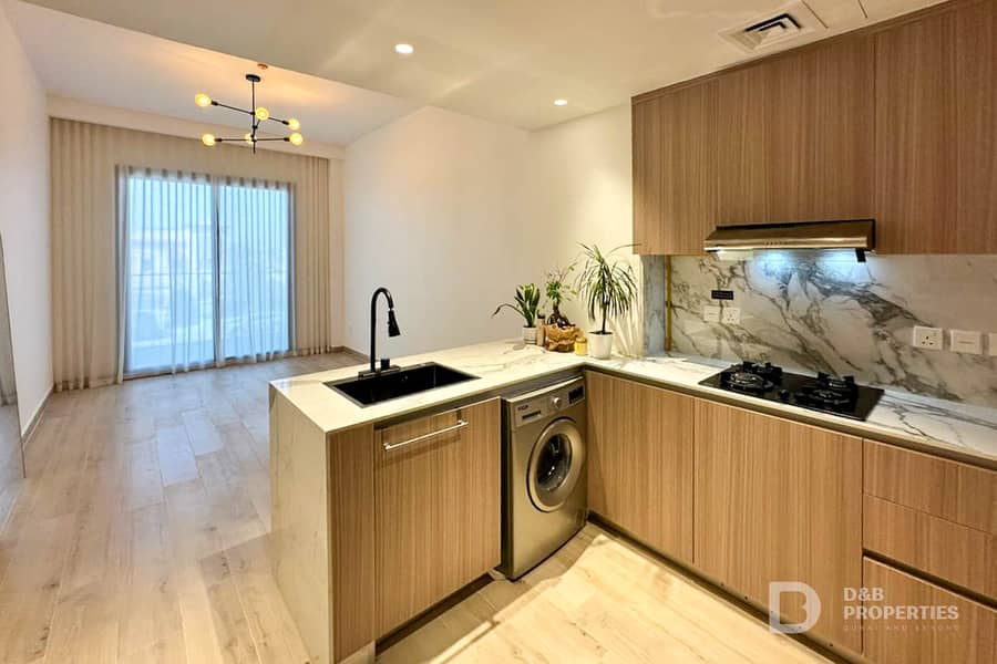 1BR Plus Study | Community view | Semi Furnished - Image 3