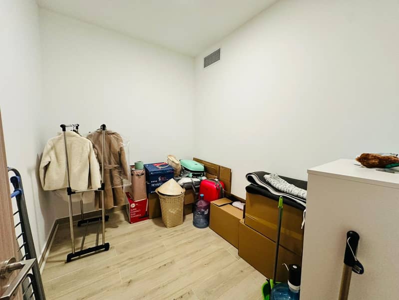 1BR Plus Study | Community view | Semi Furnished - Image 4