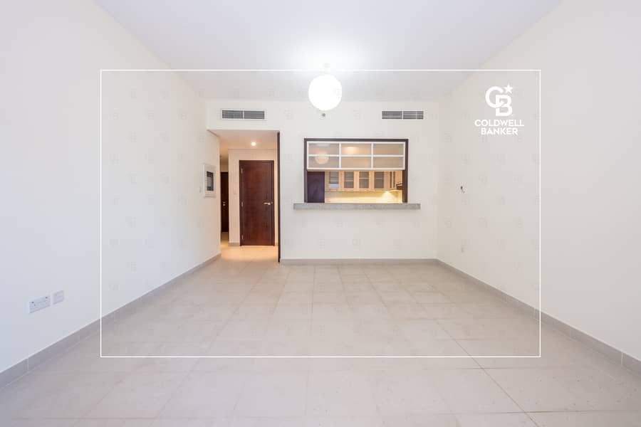 Spacious | Prime Location | High Floor Spacious | Prime Location | High Floor