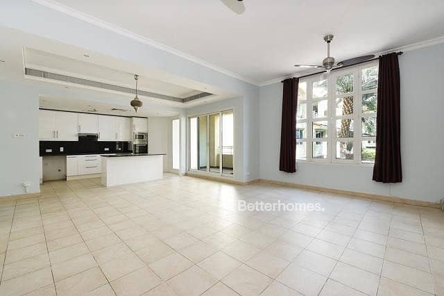 2 Bedrooms Apartment in  Green Community