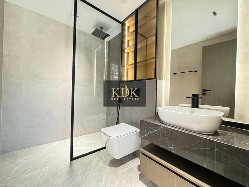 Premium Quality | Luxury Villa | 4BR+ Maid - Image 6