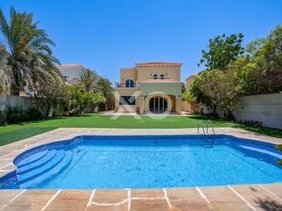 4 Bedroom Villa for Rent in Jumeirah Park, Dubai - Private Pool | Huge Layout | 4 Bed Large