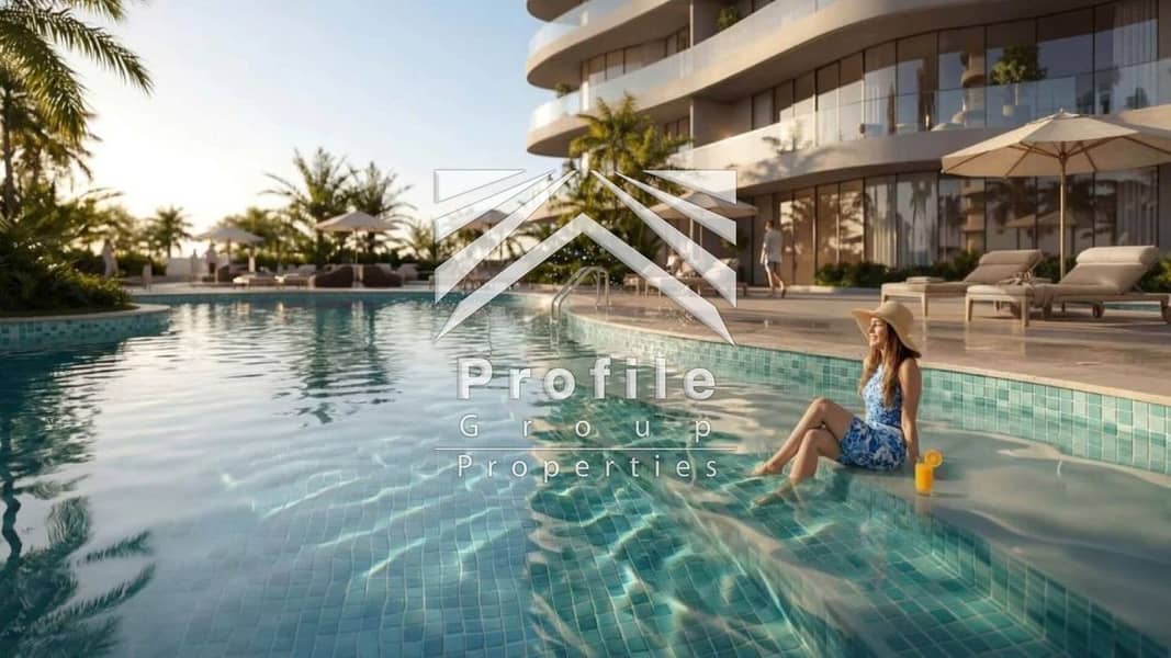 6 Radiant Waves Pool Area. jpg