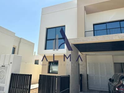 4 Bedroom Villa for Rent in Yas Island, Abu Dhabi - WhatsApp Image 2026-04-16 at 11.19. 12 AM (5). jpeg 4 Bedroom Villa for Rent in Yas Island, Abu Dhabi - WhatsApp Image 2026-04-16 at 11.19. 12 AM (5). jpeg