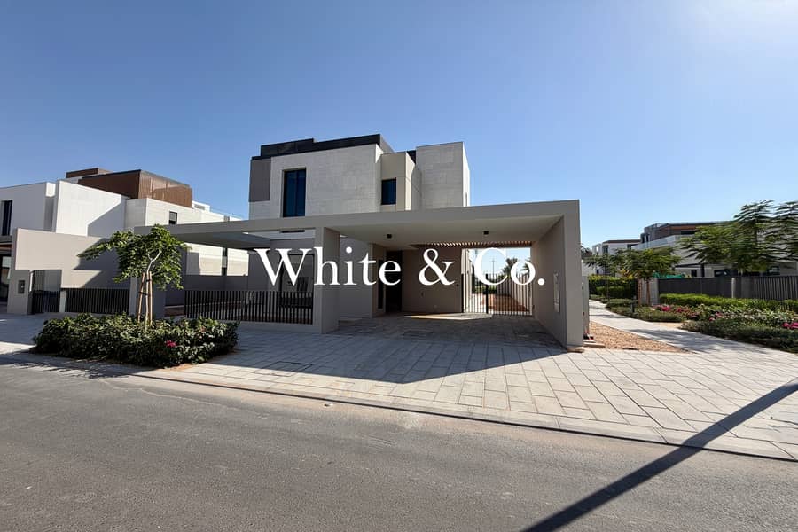 Panoramic Central Park Views | Corner Plot Panoramic Central Park Views | Corner Plot