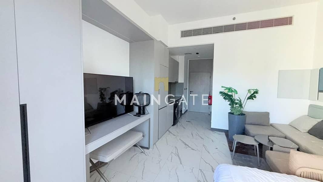 8 faf25e37-98ea-45f8-afd4-1718f6e682a7. jpg