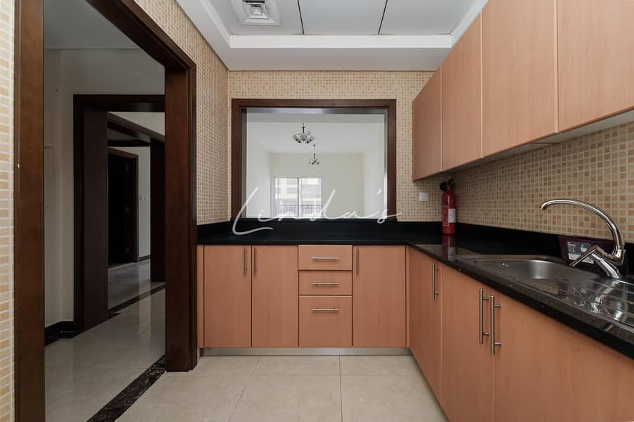 5 images image img