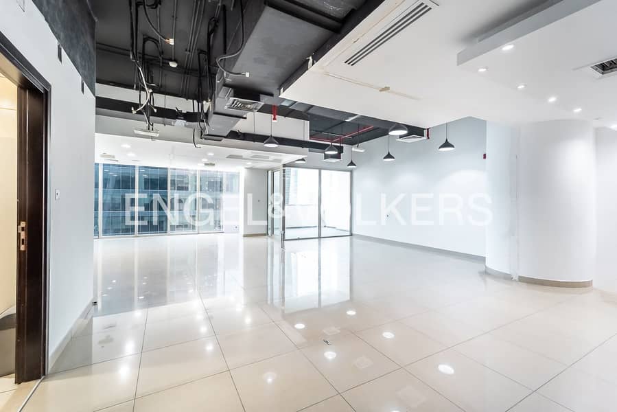 Large Layout | Natural Light | Balcony Large Layout | Natural Light | Balcony