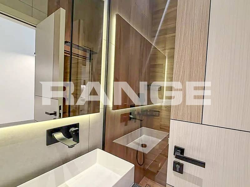 Kitchen Equipped | Large Patio | Ready to Move - Image 10