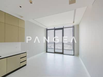 1 Bedroom Flat for Sale in Business Bay, Dubai - Duplex | Tenanted | Panoramic View | High Floor 1 Bedroom Flat for Sale in Business Bay, Dubai - Duplex | Tenanted | Panoramic View | High Floor