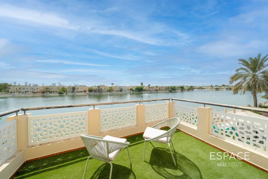 Вилла в Лейкс,Маеен,Маэн 5, 4 cпальни, 15500000 AED - 6344690 Вилла в Лейкс,Маеен,Маэн 5, 4 cпальни, 15500000 AED - 6344690