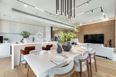 3 Bedroom Flat for Sale in Dubai Harbour, Dubai - Vacant | Sea View | Fully Renovated 3 Bedroom Flat for Sale in Dubai Harbour, Dubai - Vacant | Sea View | Fully Renovated