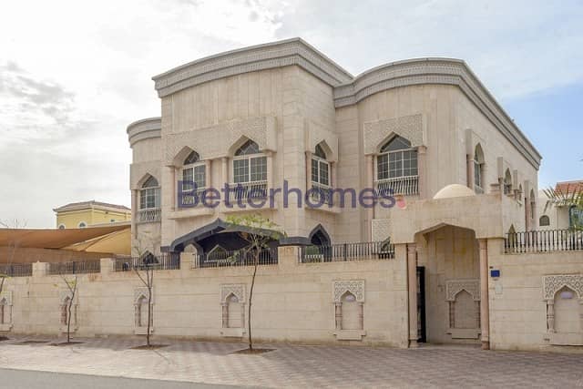 6 Bedrooms Villa in  Jumeirah