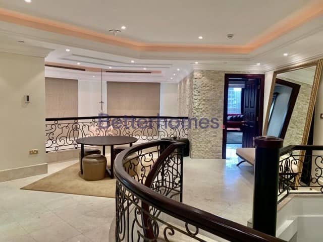 4 Bedrooms Apartment in  Jumeirah Beach Residence