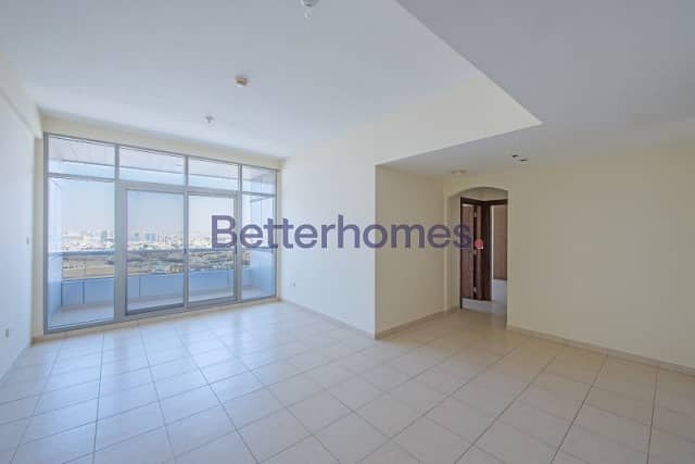 3 Bedrooms Apartment in  Barsha Heights (Tecom)