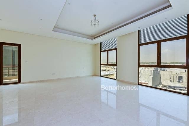 5 Bedrooms Villa in  Meydan Gated Community