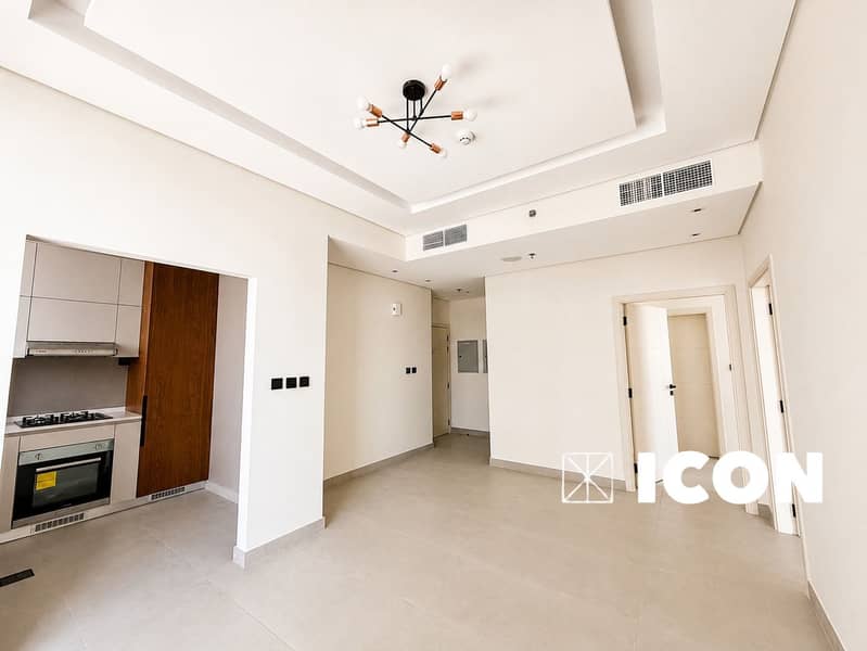 Just Handed over | Amenity Rich | Vacant Ready - Image 1