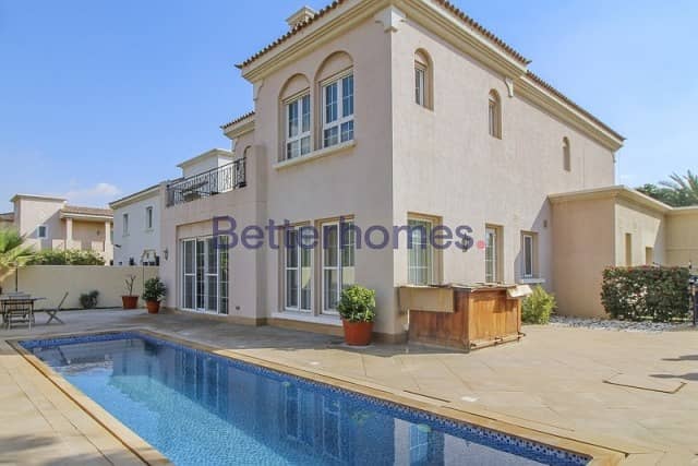 4 Bedrooms Villa in  Arabian Ranches