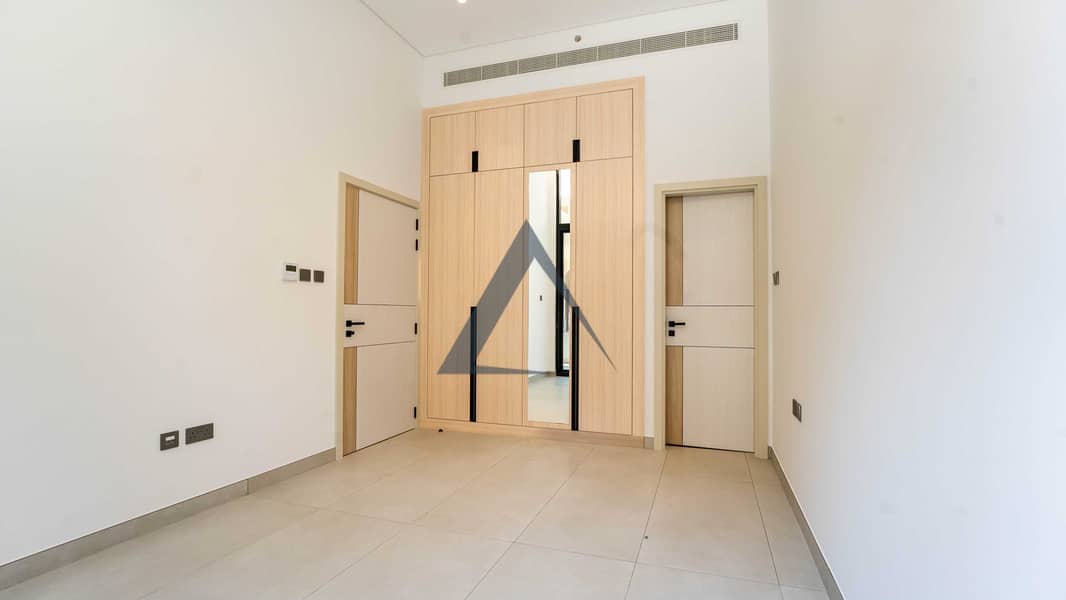 1 BHK + Maid| Quality Finishing | Near to Circle Mall - Image 6