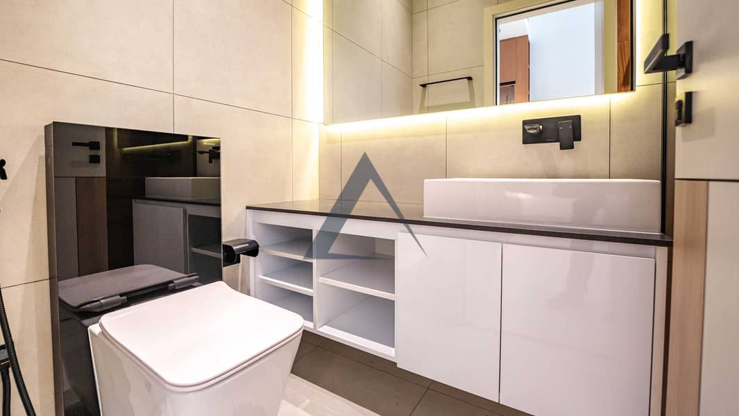 1 BHK + Maid| Quality Finishing | Near to Circle Mall - Image 9