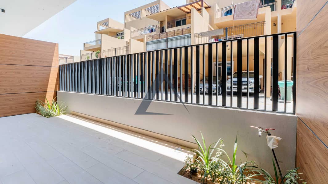 1 BHK + Maid| Quality Finishing | Near to Circle Mall - Image 11