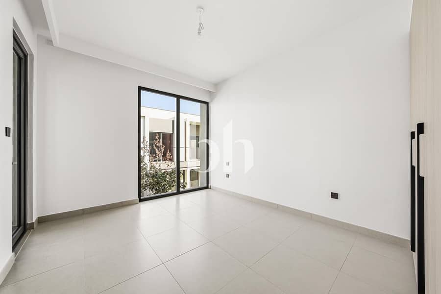 11 images image img