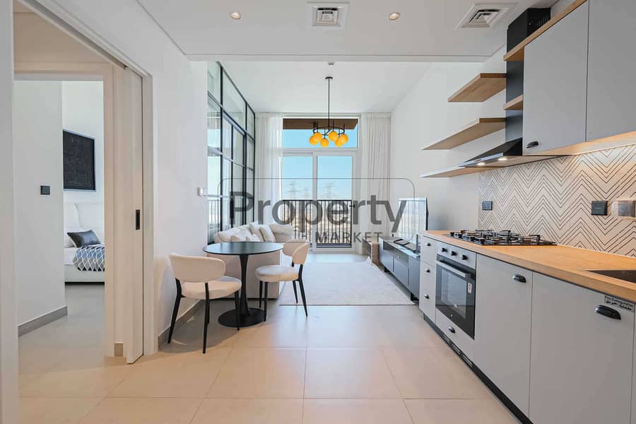 12 Payments Option | Furnished | Bright Layout 12 Payments Option | Furnished | Bright Layout