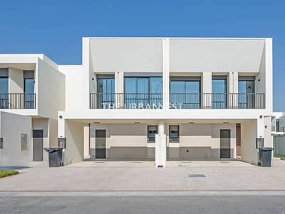 3 Bedroom Townhouse for Rent in Town Square, Dubai - Well-Maintained | Pool Facing | Greenbelt View 3 Bedroom Townhouse for Rent in Town Square, Dubai - Well-Maintained | Pool Facing | Greenbelt View