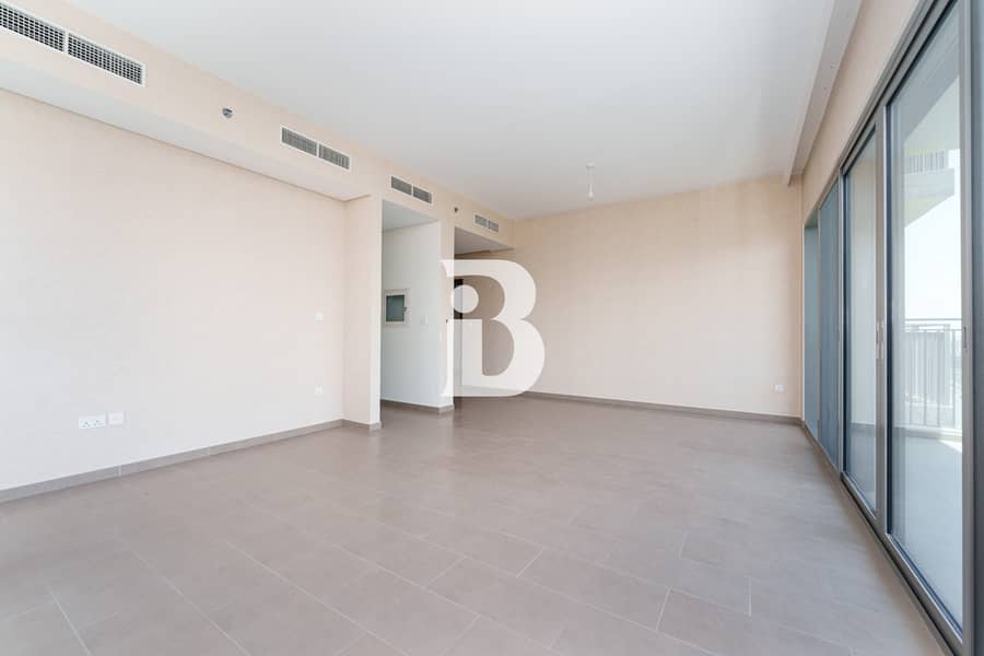 Lower Floor | Corner Spacious | Vacant in July Lower Floor | Corner Spacious | Vacant in July