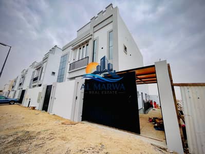 5 Bedroom Villa for Rent in Hoshi, Sharjah - ce63d5a4-3337-4361-bb43-eeb3c85778ff. jpeg 5 Bedroom Villa for Rent in Hoshi, Sharjah - ce63d5a4-3337-4361-bb43-eeb3c85778ff. jpeg
