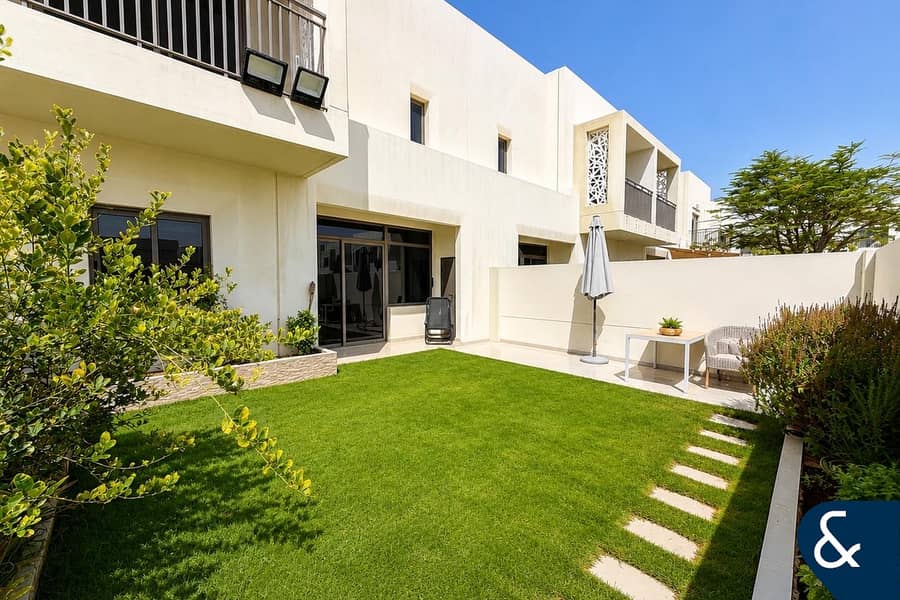 Type 1 | Single row | Close to pool & park Type 1 | Single row | Close to pool & park