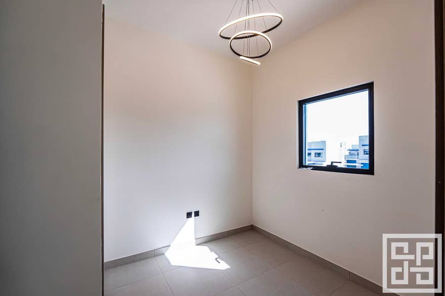 25 27 - Study Room. jpg