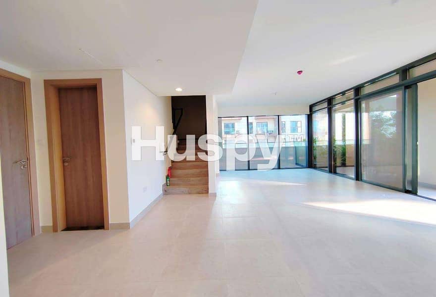 Pool View | Corner Unit | Rented Pool View | Corner Unit | Rented