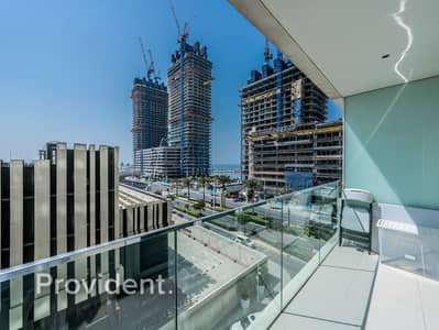 2 Bedroom Apartment for Rent in Dubai Harbour, Dubai - Beach Access | Sunset View | Luxury Living