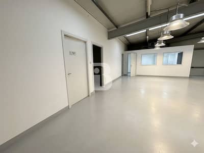 Warehouse for Rent in Al Quoz, Dubai - Premium Industrial Shed | Open Yard for Lease Warehouse for Rent in Al Quoz, Dubai - Premium Industrial Shed | Open Yard for Lease