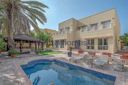 5 Bedroom Villa for Sale in The Meadows, Dubai - 5 Bedrooms Villa in Meadows 5 Bedroom Villa for Sale in The Meadows, Dubai - 5 Bedrooms Villa in Meadows